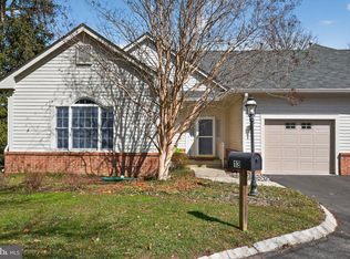 13 Birchwood Ct, Princeton, NJ 08540