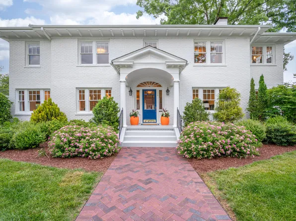 1519 Hermitage Ct, Durham, NC 27707