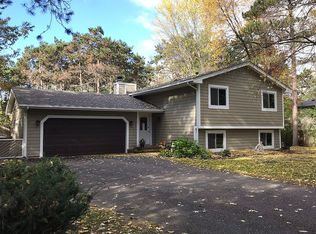 618 Quant Ave N, Lakeland, MN 55043