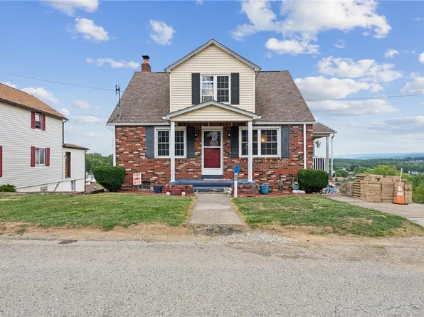 802 W Vine St, Mount Pleasant, PA 15666