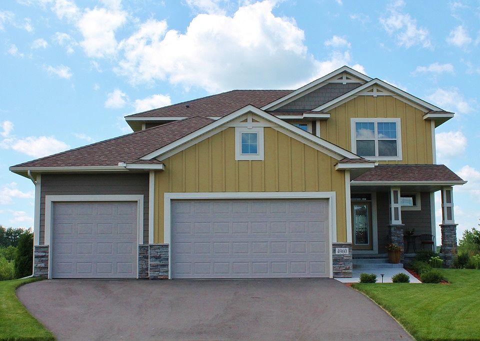 1st image of 4960 Fairoaks Cir N