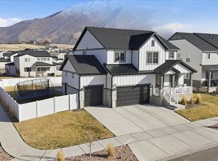 3367 S Pinyon Park Ln, Mapleton, UT 84664