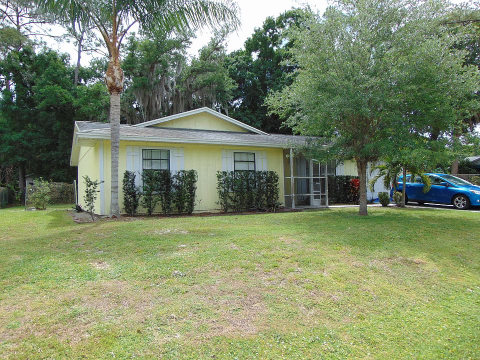 1st image of 2379 SW Vardon St