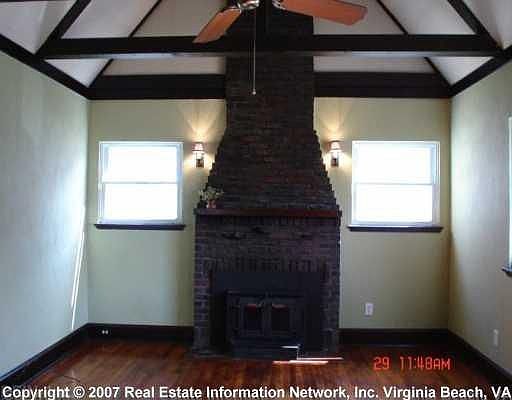 3rd image of 144 W Leicester Ave