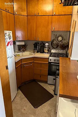 Rented by Sotheby's International Realty | media 17