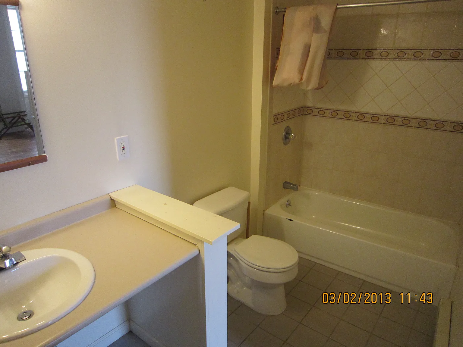 Studio, 465 sqft, $785 — Photo 3