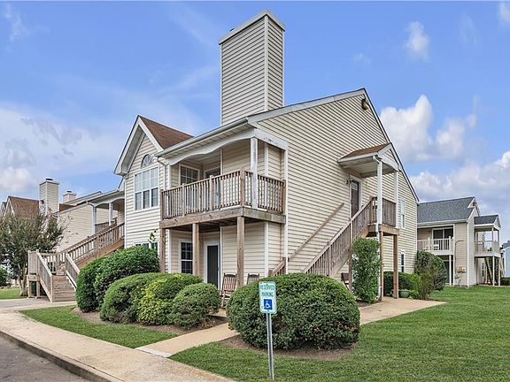 3rd image of 3423 Norfeld Ct