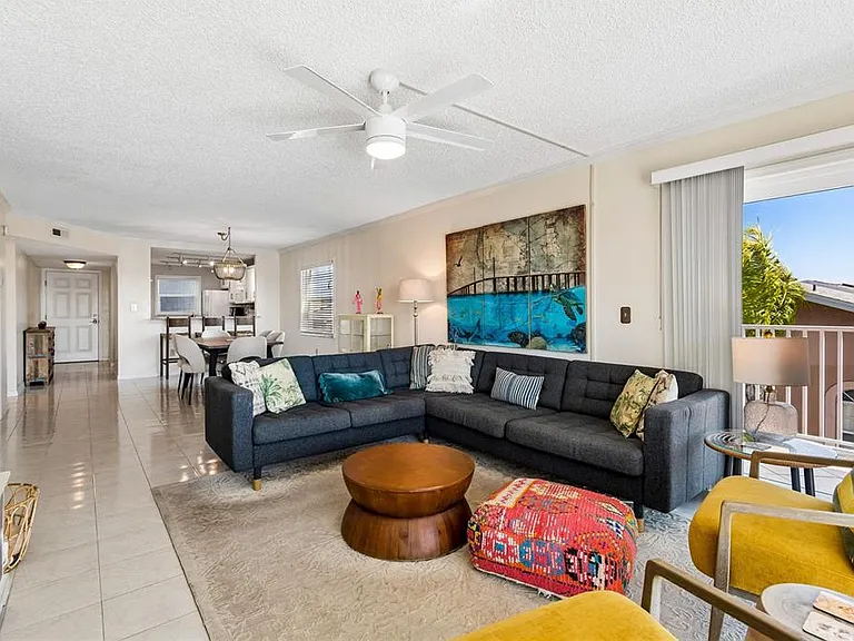 719 Pinellas Bayway S #301 — Photo 22