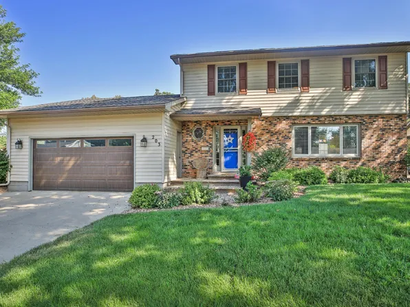 203 Glenn Rd, Albert Lea, MN 56007