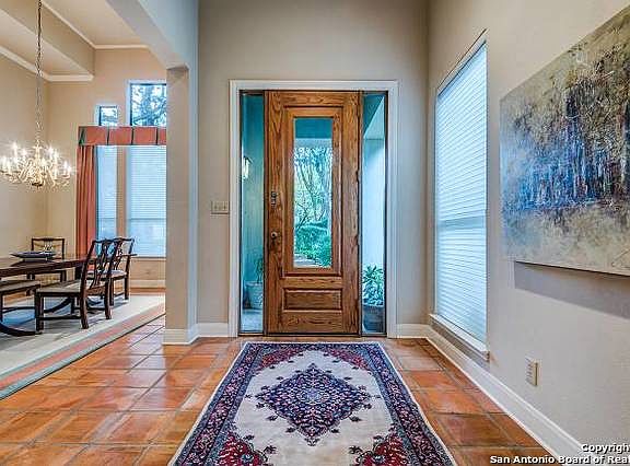 4th image of 13803 Bluff Ln