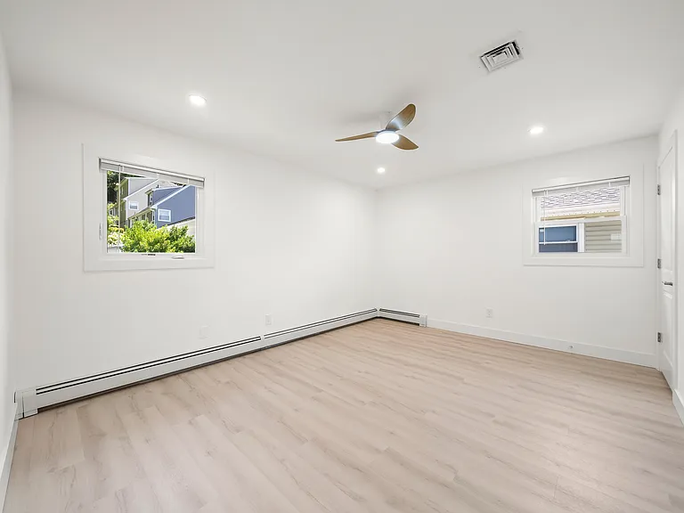 432 Oak St #2 — Photo 2