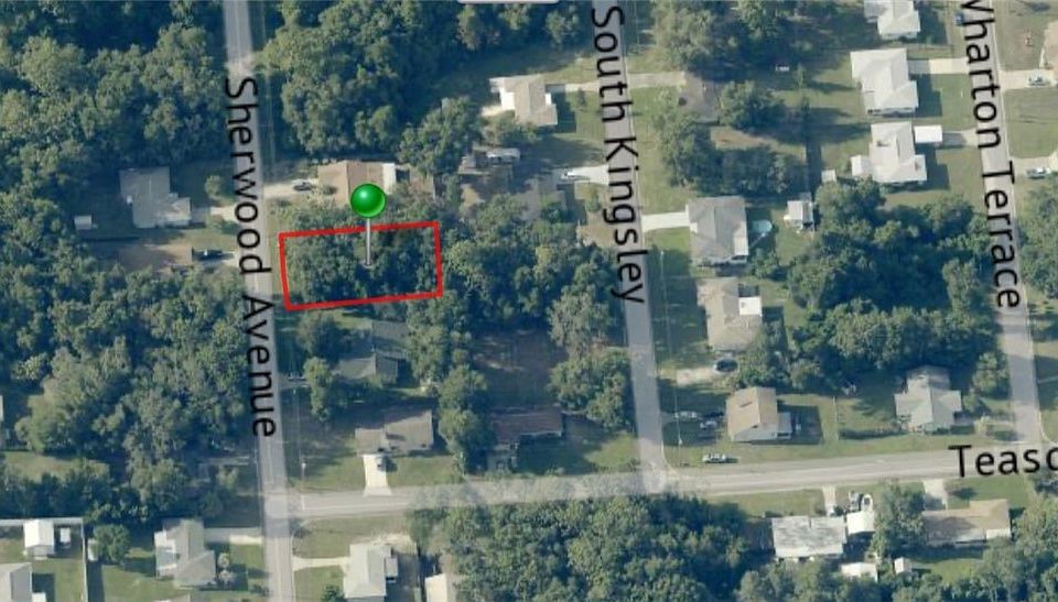 2nd image of 740 Sherwood Ave