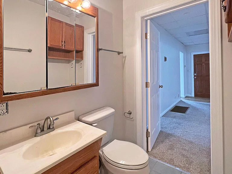 424 E Springdale Ave — Photo 11