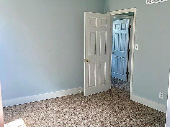 4th image of 1259 Sandusky Ave