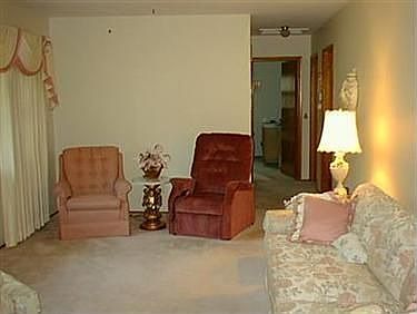 4th image of 3006 Beal St NW