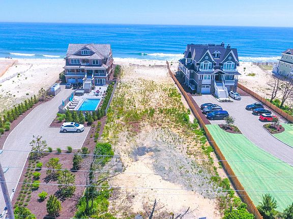 3rd image of 1033 Ocean Ave