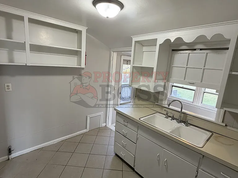 6901 Connecticut St #2 — Photo 5