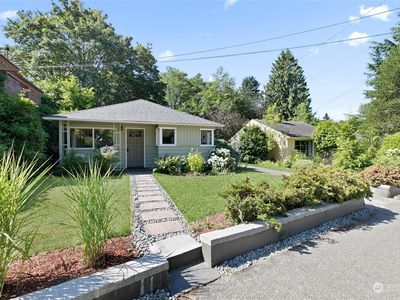 4311 NE 55th Street, Seattle, WA, 98105