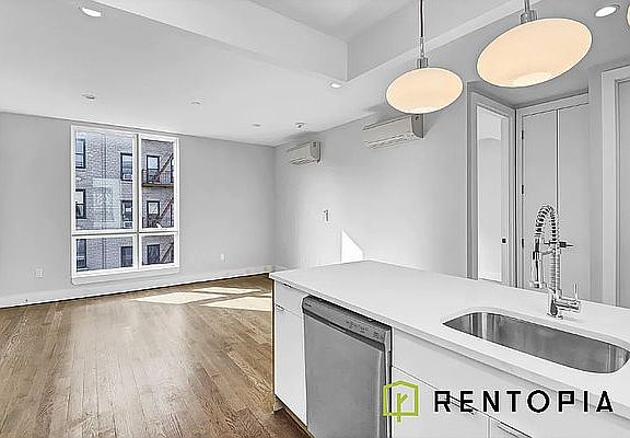 3rd image of 379 S 1st St #4I