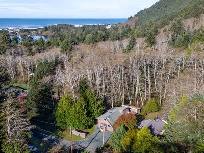 9460 NE 18th Ave, Rockaway Beach, OR, 97136