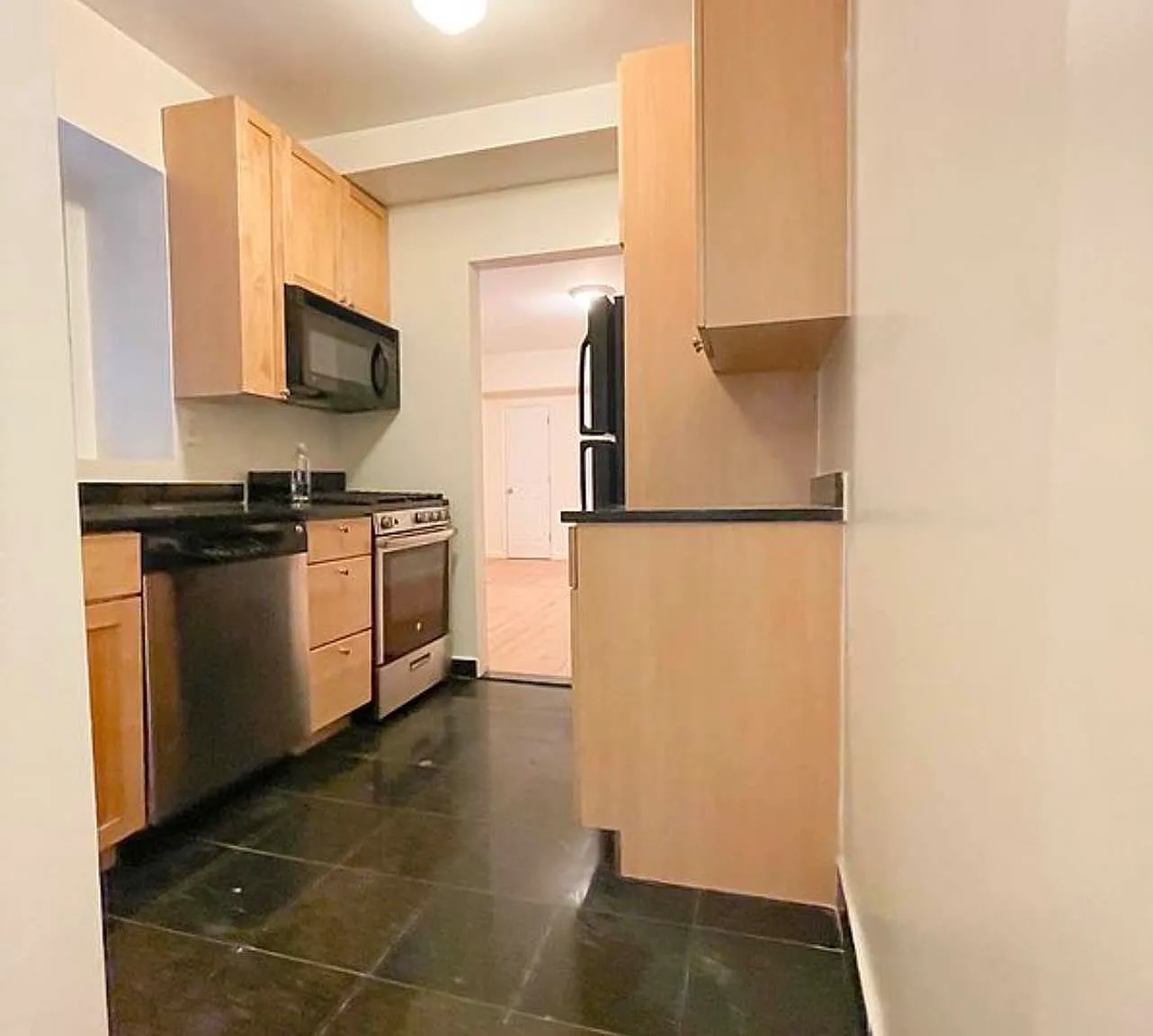 152 East 84th Street — Photo 3