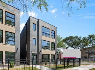556 E 46th Pl #2, Chicago, IL 60653