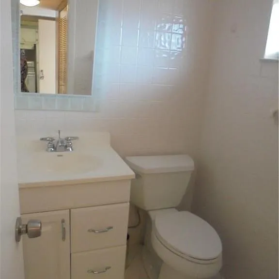 1391 S Ocean Blvd #204 — Photo 8