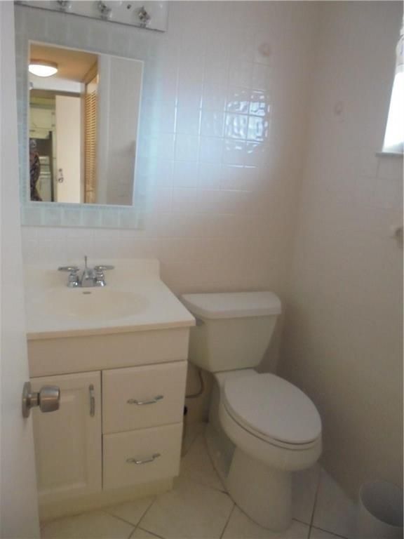 1391 S Ocean Blvd APT 204, photo 8