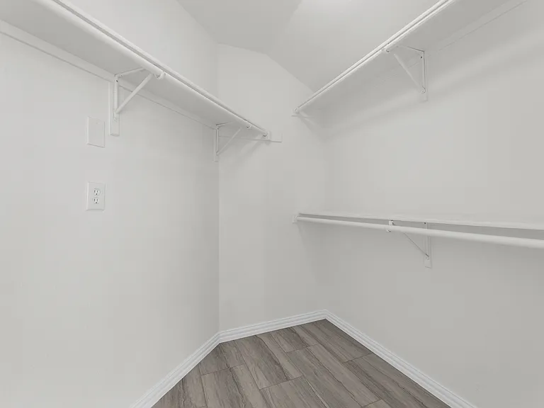 2822 Alcot Ln — Photo 16