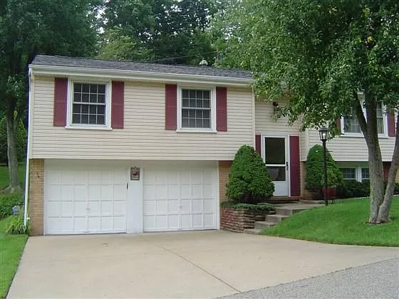 8 Baytree Dr photo 1