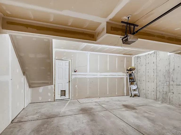 404 Antero St — Photo 20