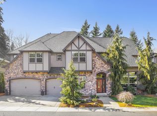 9357 SW Taylor St, Portland, OR 97225