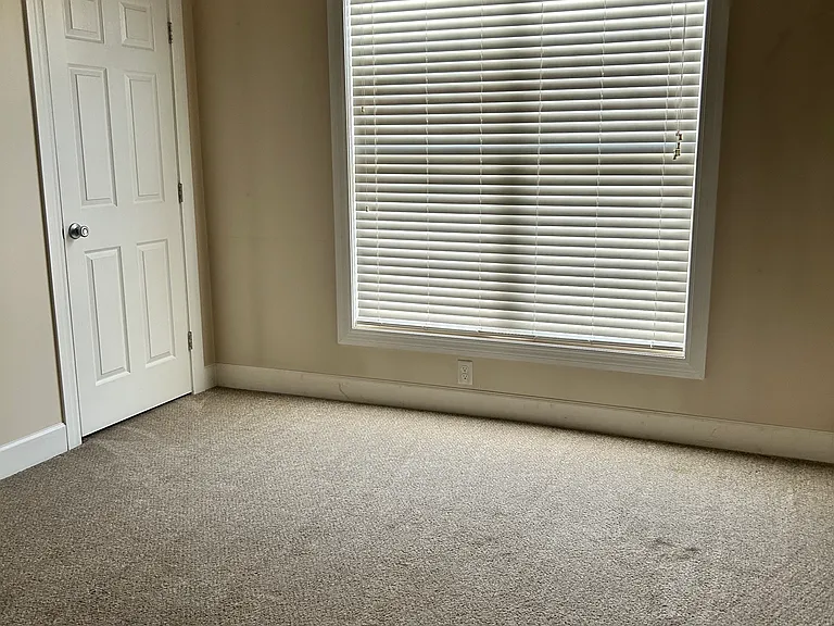 120 Windwood Cir — Photo 6