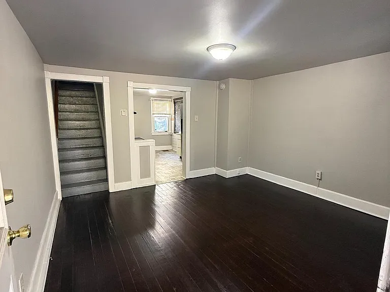 395 Hephzibah Hill Rd — Photo 4