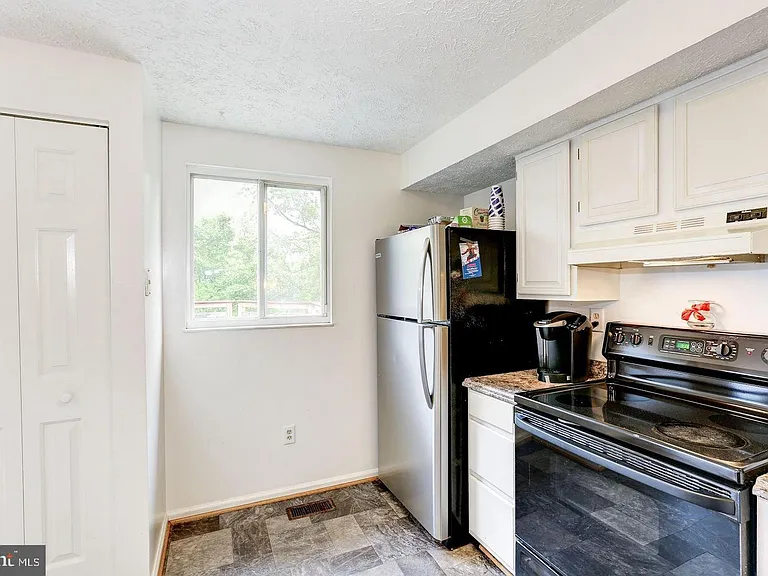 10117 Shelldrake Cir — Photo 10