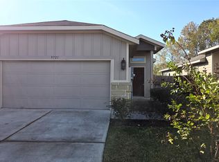 9721 Grosbeack Ln, Magnolia, TX 77354