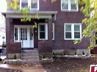 153 Selma Ave #UPSTAIRS, Saint Louis, MO