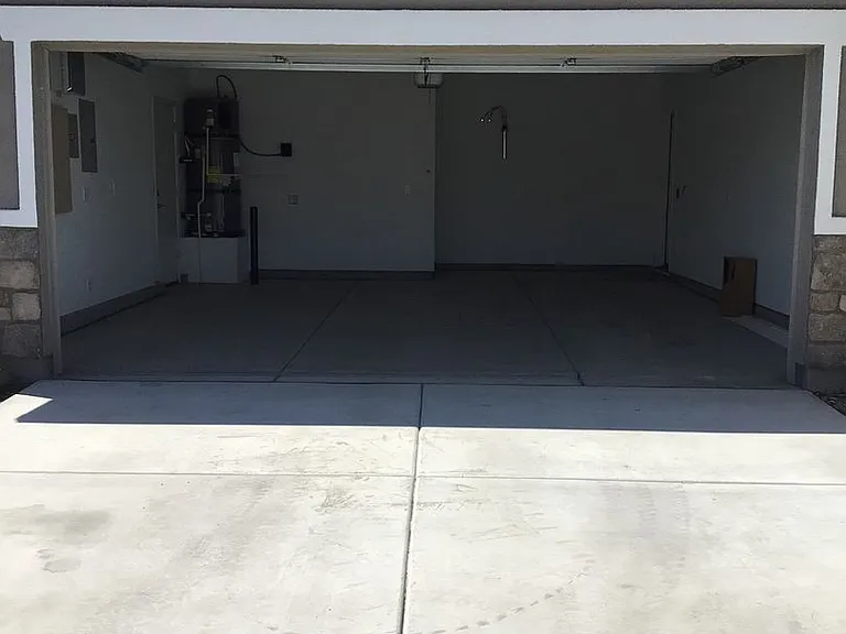 2901 Sand Hills Ave — Photo 33