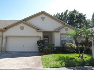 1328 Big Pine Dr, Valrico, FL 33596