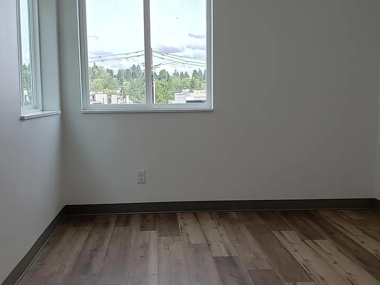 5200 22nd Ave NE #401 — Photo 6