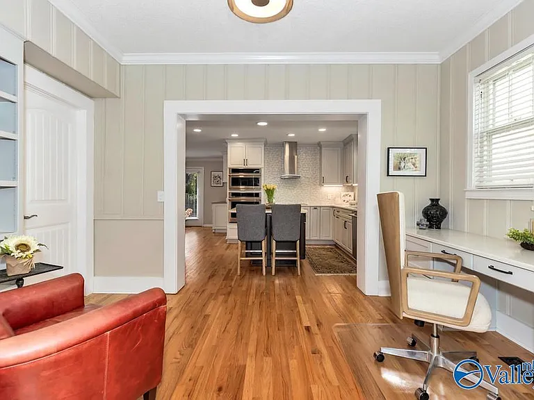 1410 Ward Ave NE — Photo 9