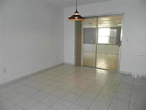 4th image of 86 San Blas Ave