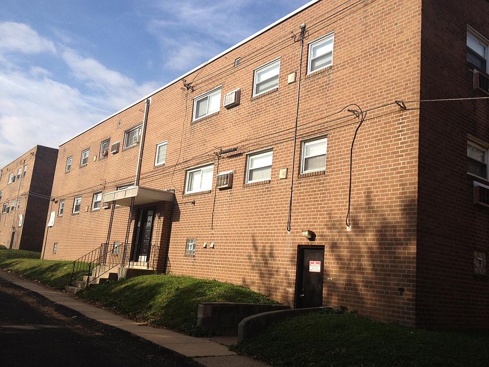 Rear of Bldg, off street parking