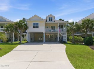206 NE 61st St, Oak Island, NC 28465