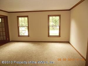 5th image of 2813 Linden Ln