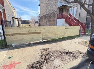2533 W Warren Blvd, Chicago, IL 60612