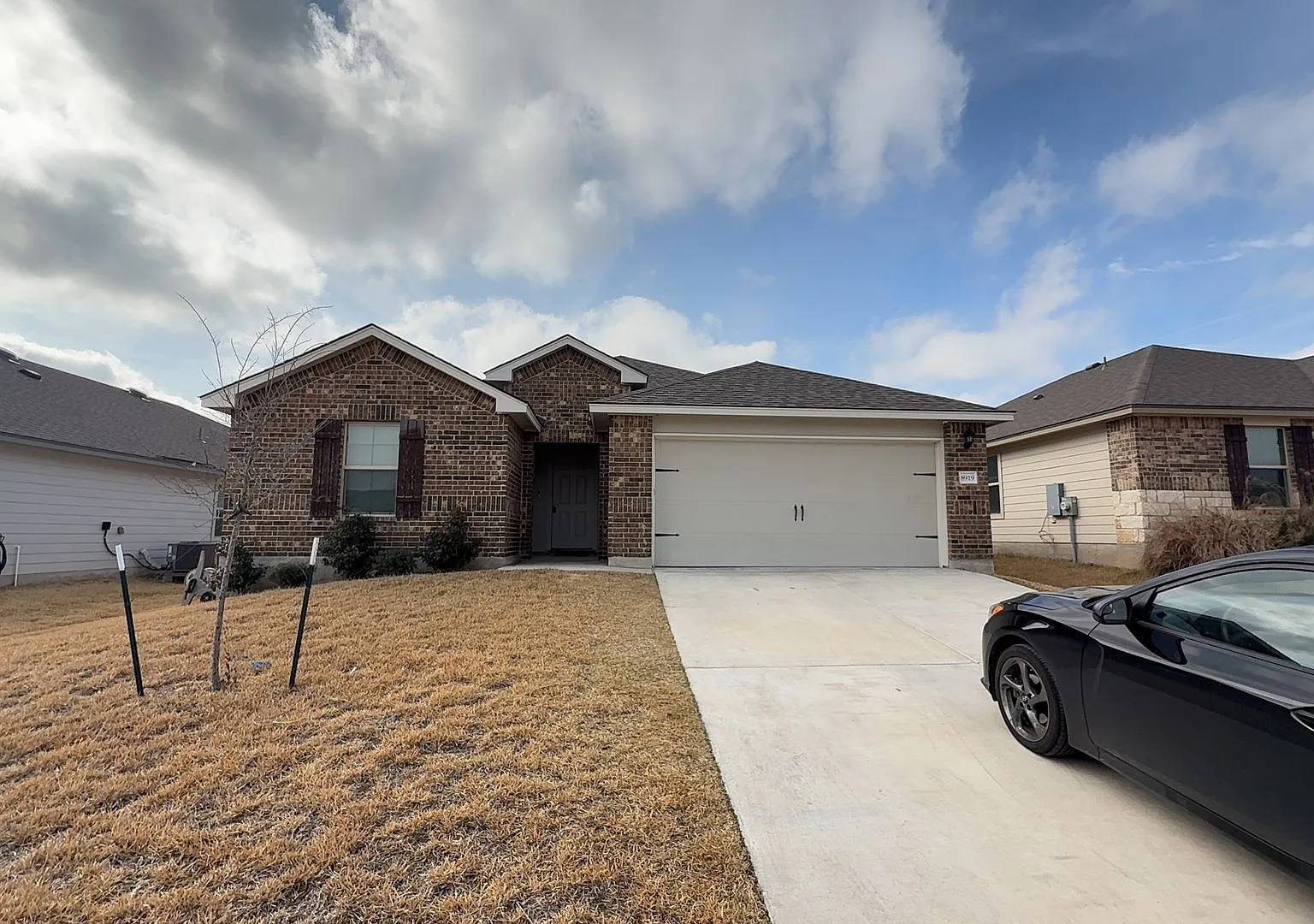 4 bed, 1646 sqft, $1,875 — Photo 2