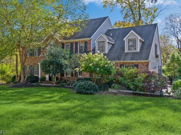 950 Evergreen Dr, Branchburg Twp., NJ 08876