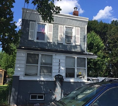 2nd image of 1212 William St