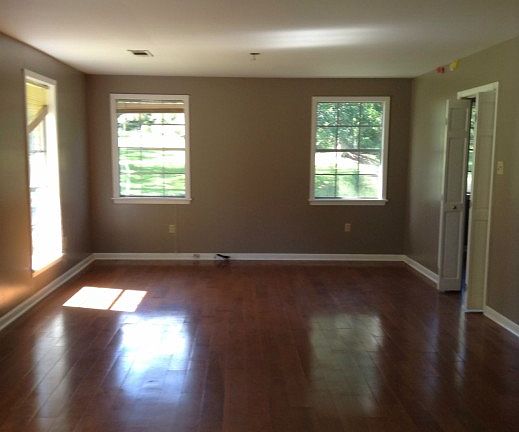 3rd image of 10349 Williams Dr